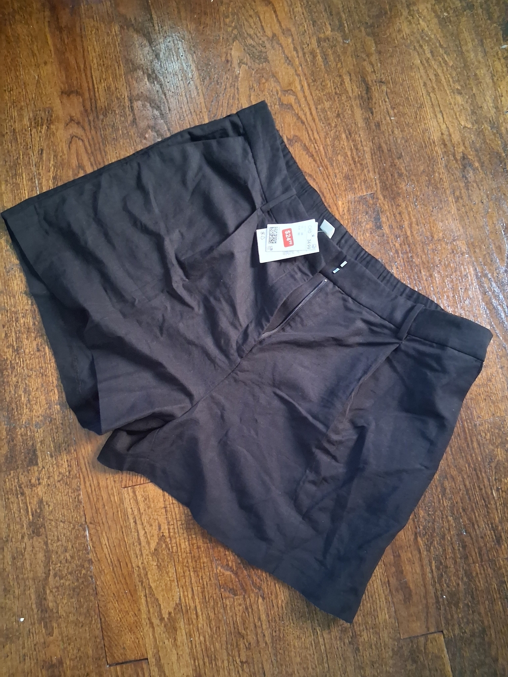 W20 H&M Black Tailored Shorts NWT